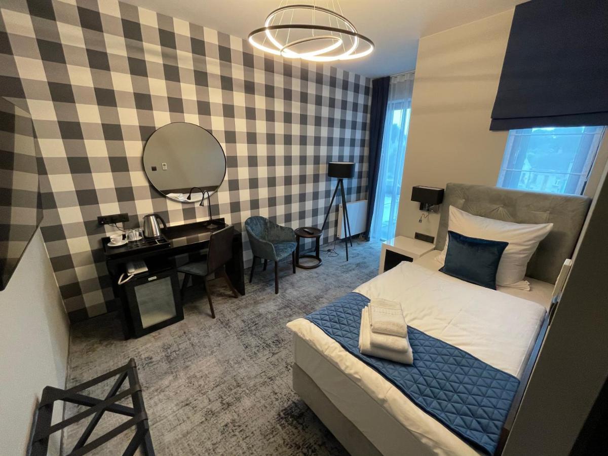 Hotel Sanova Jarosław المظهر الخارجي الصورة