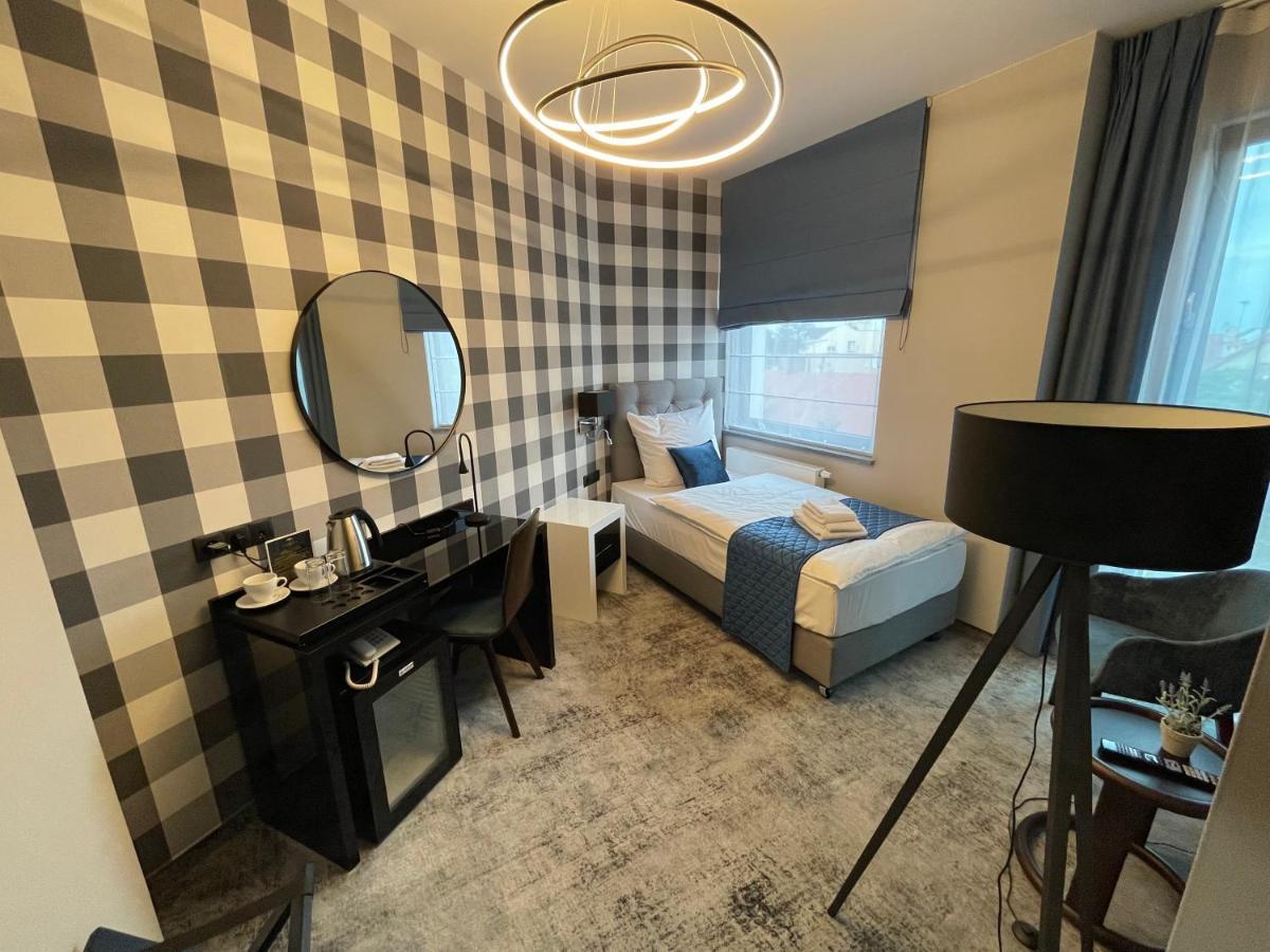 Hotel Sanova Jarosław المظهر الخارجي الصورة
