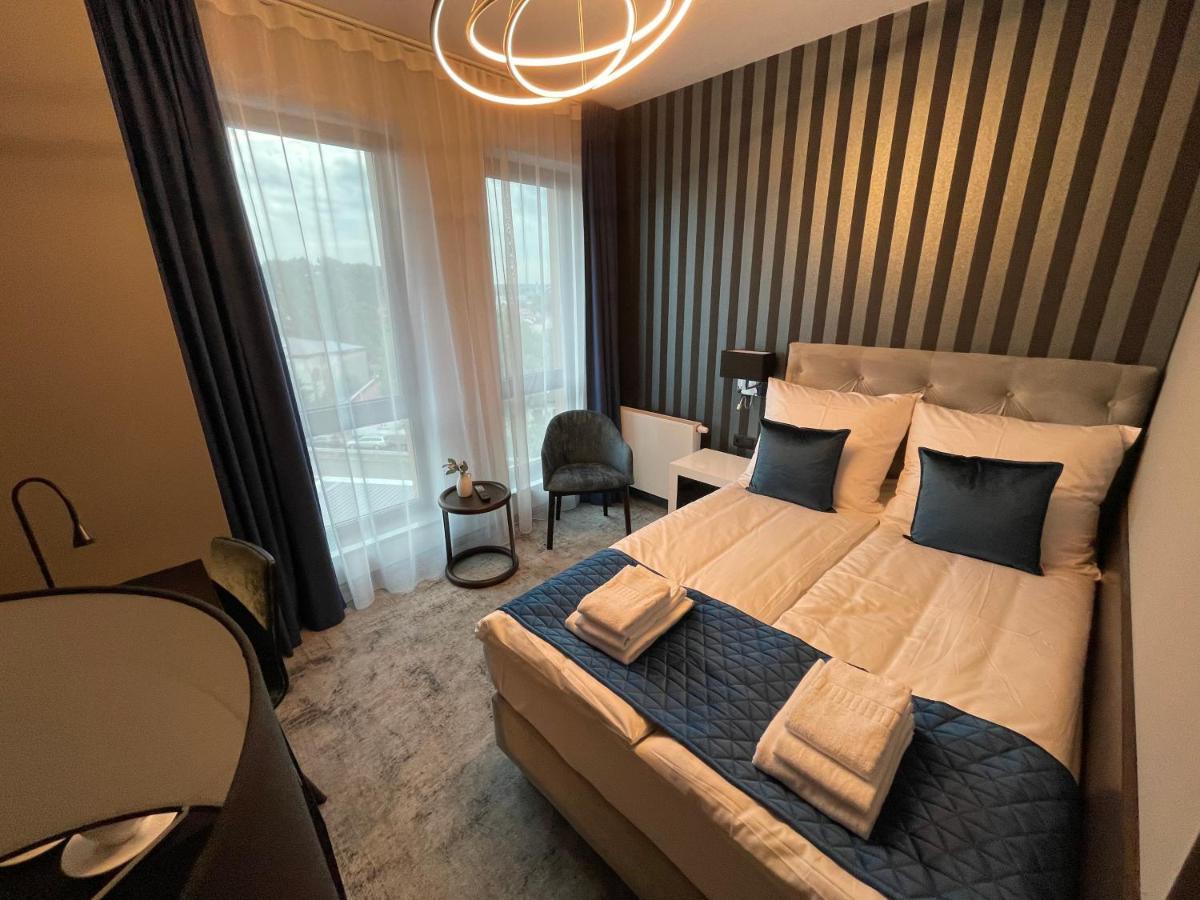 Hotel Sanova Jarosław المظهر الخارجي الصورة