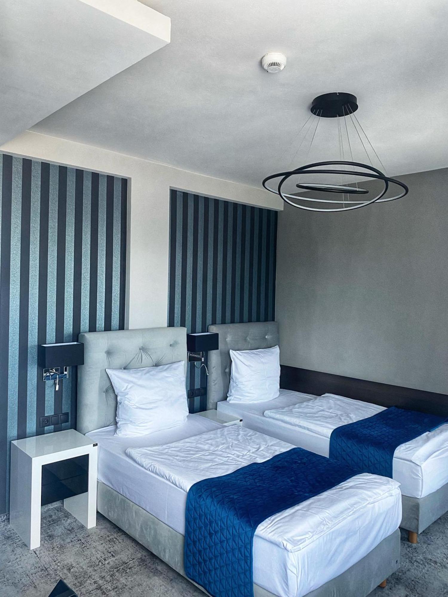 Hotel Sanova Jarosław المظهر الخارجي الصورة