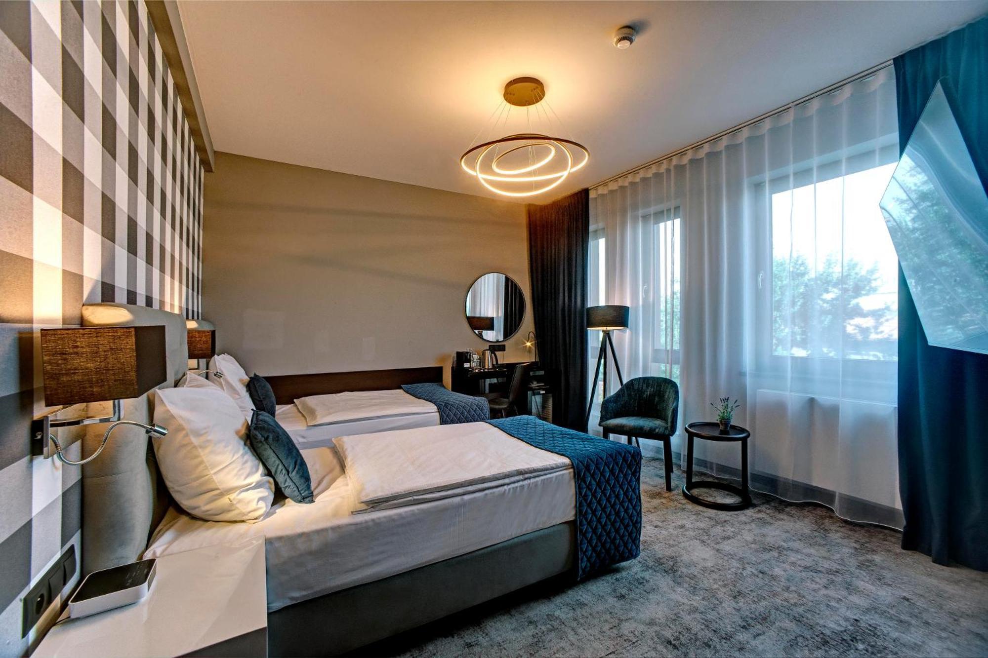 Hotel Sanova Jarosław المظهر الخارجي الصورة
